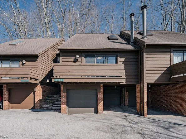 275 Solon Rd #275C, Chagrin Falls, OH 44022