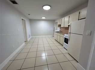 25 W 4th St #103, Hialeah, FL 33010