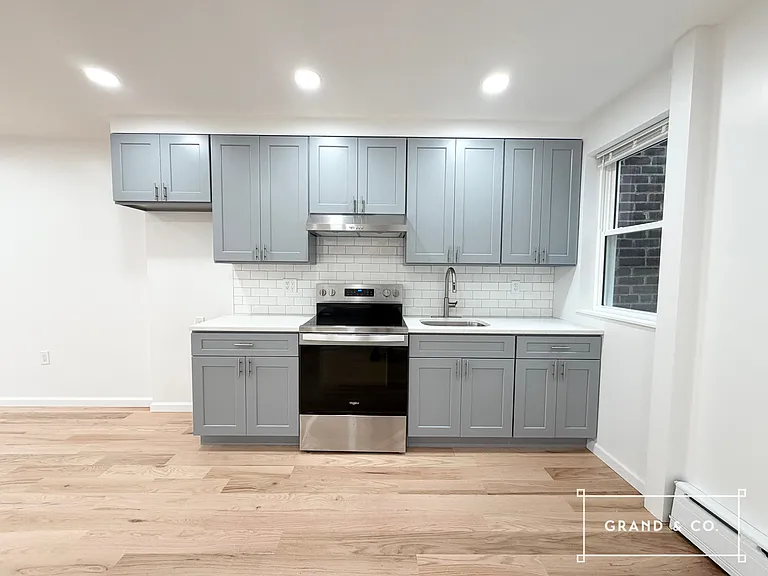 210 Powers St #1 — Photo 3