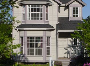 916 32nd St, Bellingham, WA 98225