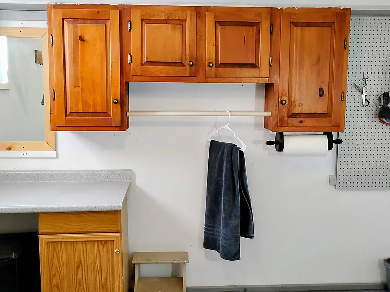 Cabinet storage with plenty of floor space!