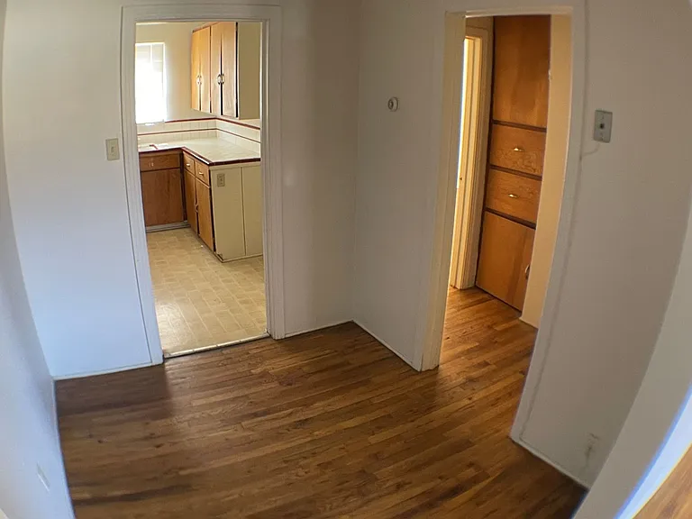 324 N San Francisco St — Photo 10
