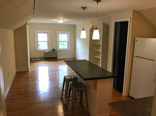 16 William St, Portland, ME 04103