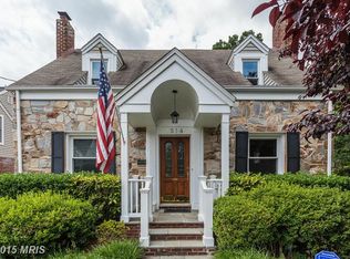 1514 N Buchanan St, Arlington, VA 22205