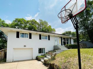 9821 6th St NE, Blaine, MN 55434