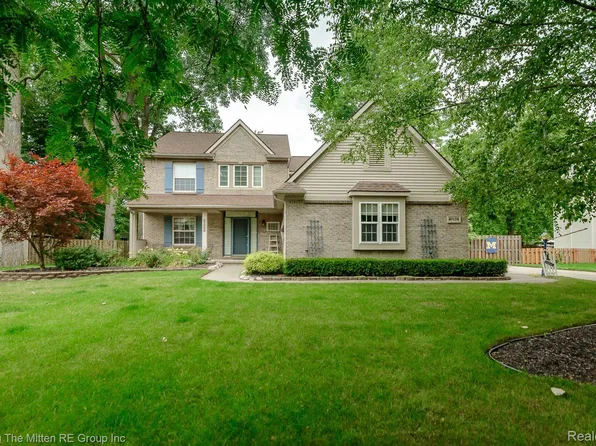 47098 Ruthan Dr, Van Buren Township, MI 48111