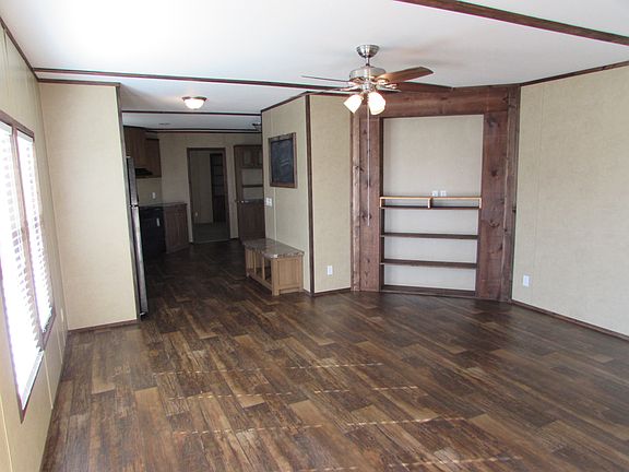 2nd image of 5717 Paseo Nuevo Circle