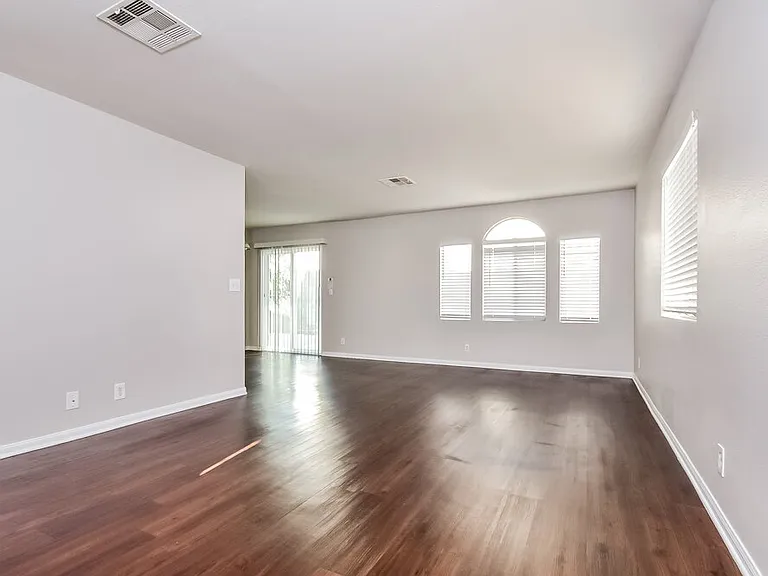 3705 Copper Keg Ct — Photo 4