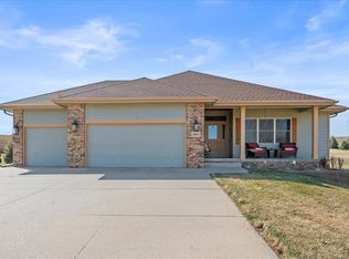 18684 Taylor Ln, Council Bluffs, IA 51503