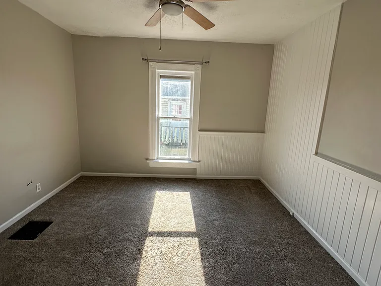 206 Lane St — Photo 8