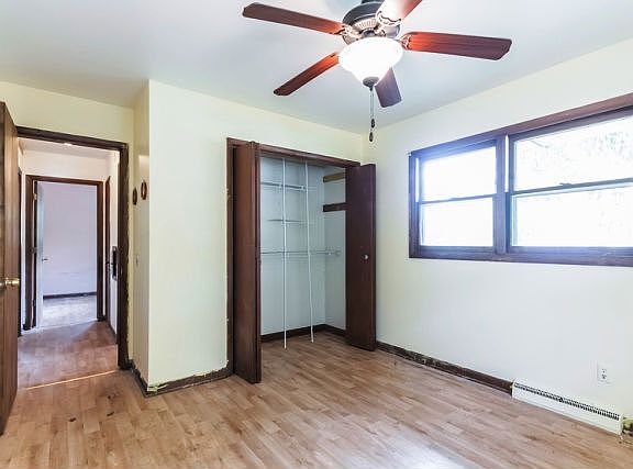 4th image of 4725 Crescent Rd