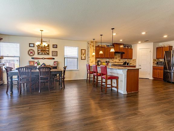 5th image of 14714 Achilles Dr
