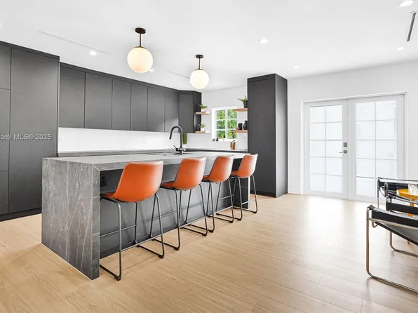 6135 SW 29th St, Miami, FL 33155