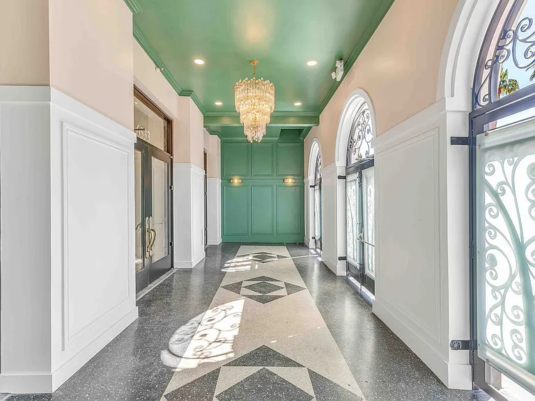 The Harlan Residences — Photo 8