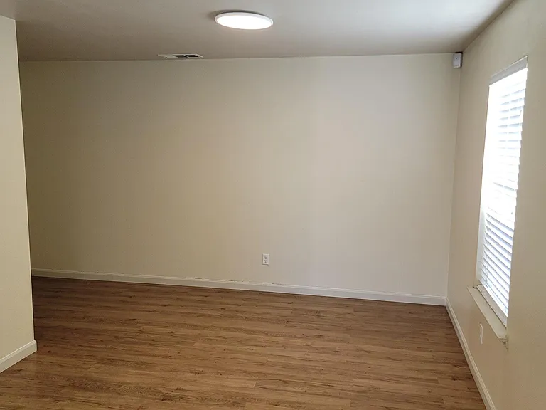 1295 Day Light Dr — Photo 16