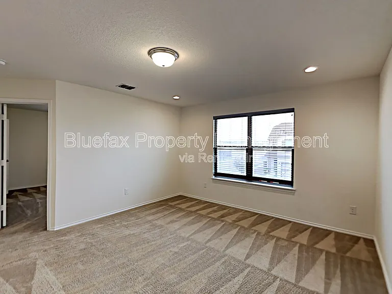 10043 Placid Bay — Photo 29