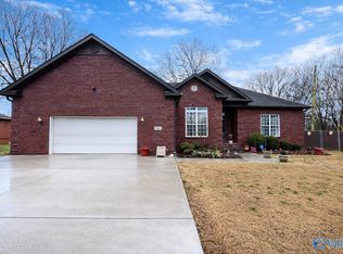 740 Sykes St, Decatur, AL 35601