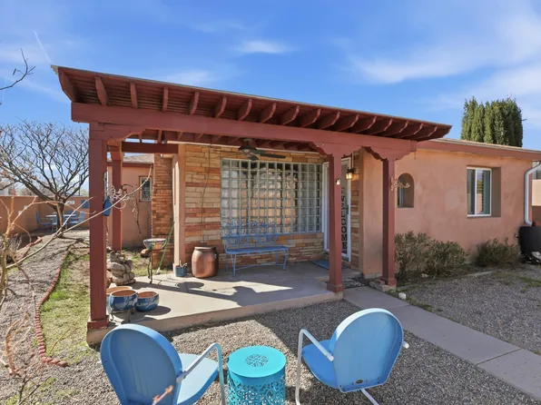 743 Alvarado Dr SE, Albuquerque, NM 87108