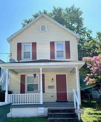 609 Oak Hill Ave Photo 1