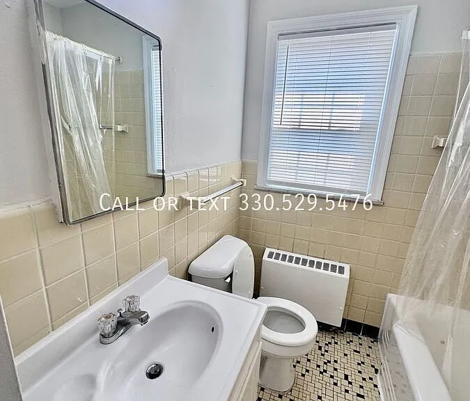 15725 Van Aken Blvd #M-108 — Photo 5
