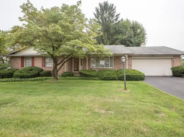 132 Saint Elmo St, Nazareth, PA 18064