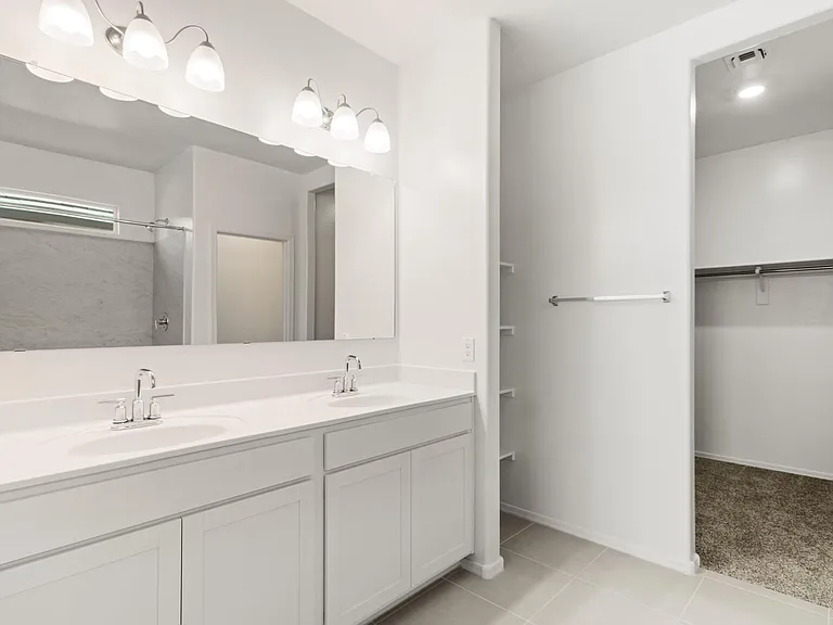10427 W Parkway Dr — Photo 25