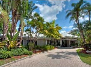 1925 NE 118th Rd, North Miami, FL 33181