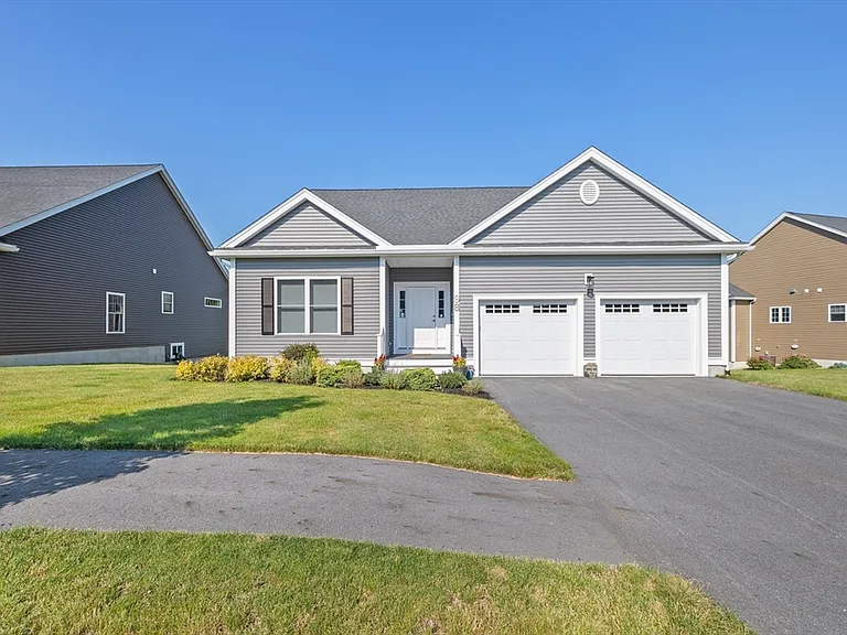 98 Front 9 Dr #98 — Photo 1