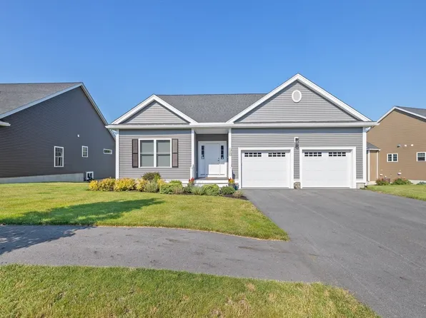 98 Front 9 Dr #98, Haverhill, MA 01832