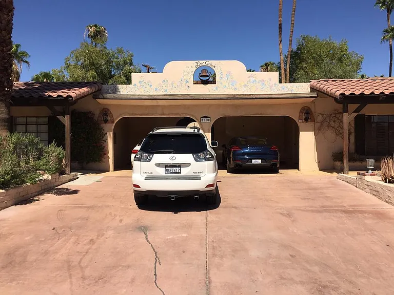 La Casa — Photo 107