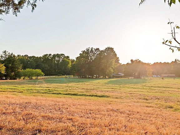 4th image of Tbd Lot 1 SE #30