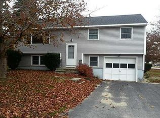 11 Newton Rd, Bath, ME 04530