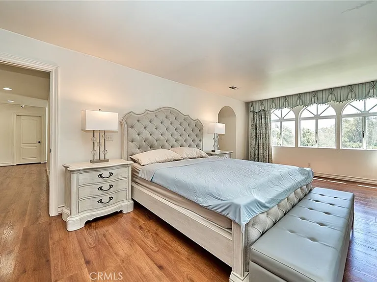 1089 Village Dr — Photo 23