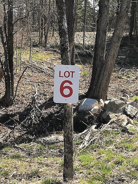 1st image of 6 Cold Creek Dr