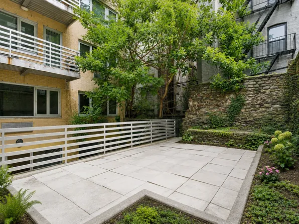 450 East 117th Street image 1 of 8
