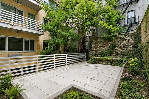 450 E 117th St #1A Photo 1 450 E 117th St #1A Photo 1