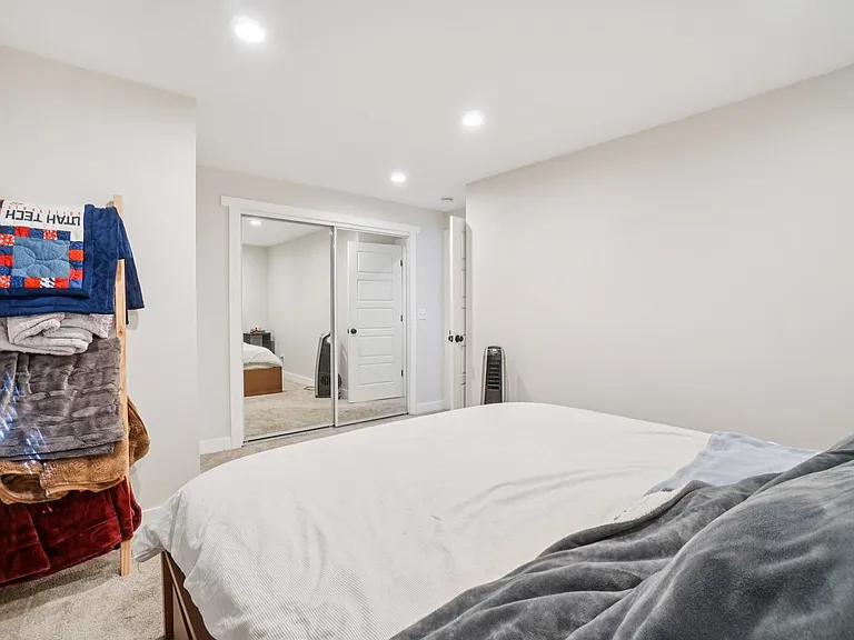 865 W Clover Meadow Cir — Photo 5