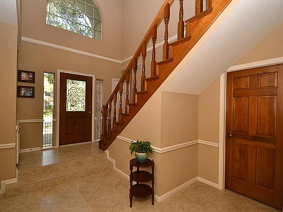 3rd image of 4018 Rosebank Dr