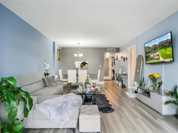 3001 NW 48th Avenue #442, Lauderdale Lakes, FL 33313