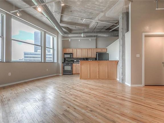 2nd image of 2107 Grand Ave #1009