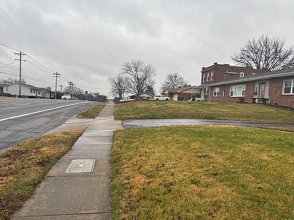 5th image of 5114 Weber Rd