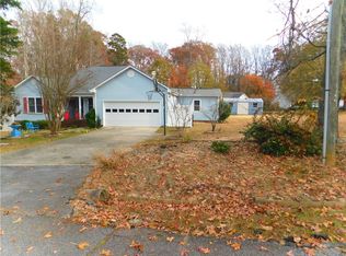 116 Bell Dr, Simpsonville, SC 29681