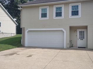 8428 Pleasantwood Ave NW, North Canton, OH 44720