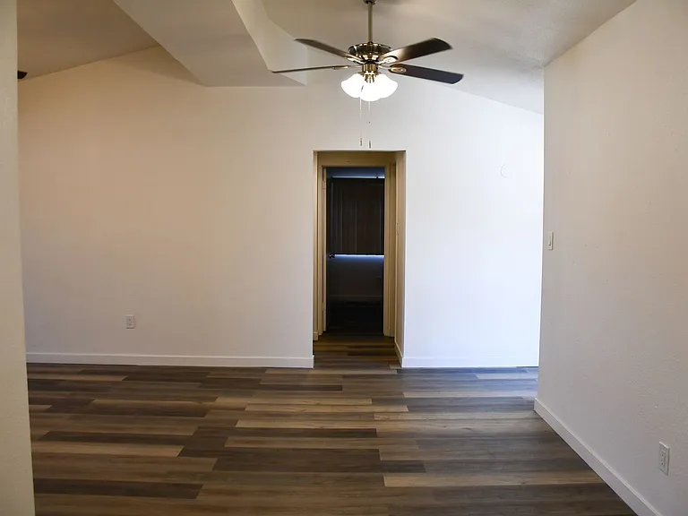 6501 Tillamook Ave — Photo 41