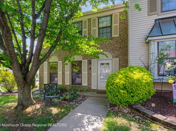 39 Worthington Ct Unit 1, Freehold, NJ 07728