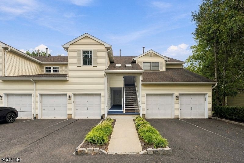1st image of 342 Potomac Dr #1A