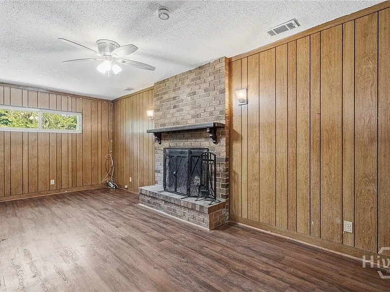 3 Monica Blvd — Photo 16