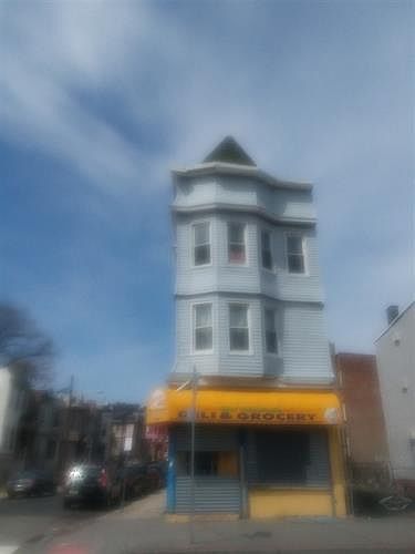 1st image of 233 Monticello Ave