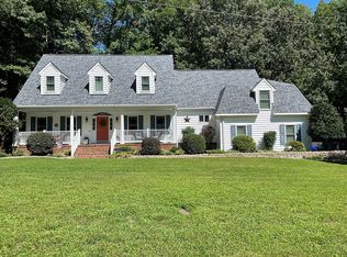 1612 Adams Dr W, Suffolk, VA 23436