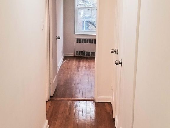 5th image of 216-12 77th Ave #N